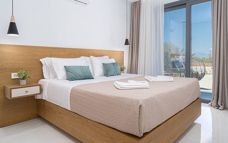 tragaki accommodation private villa private pool